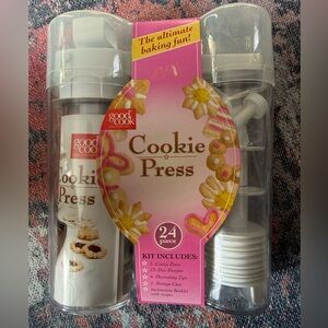 Good Cool 24-Piece Cookie Press Kit‎ - New and Sealed